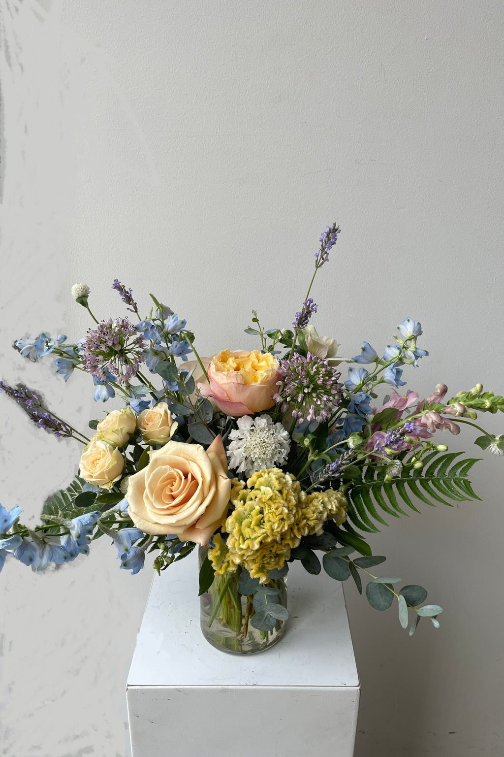 Floral Arrangement Dawn