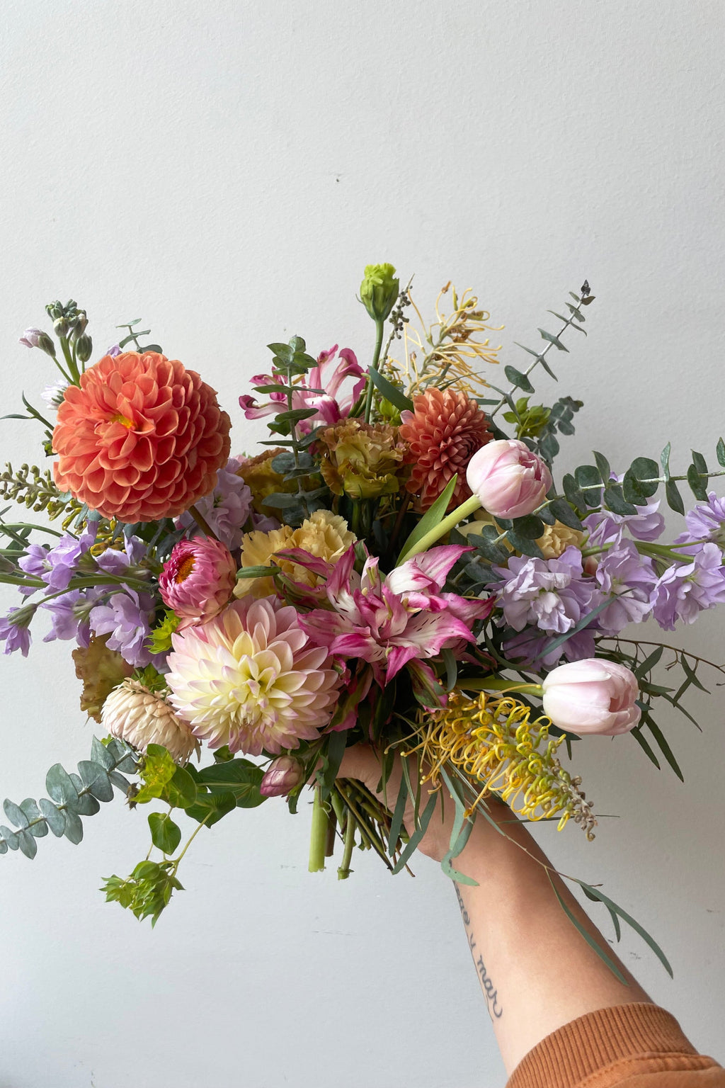Floral Arrangement Dawn