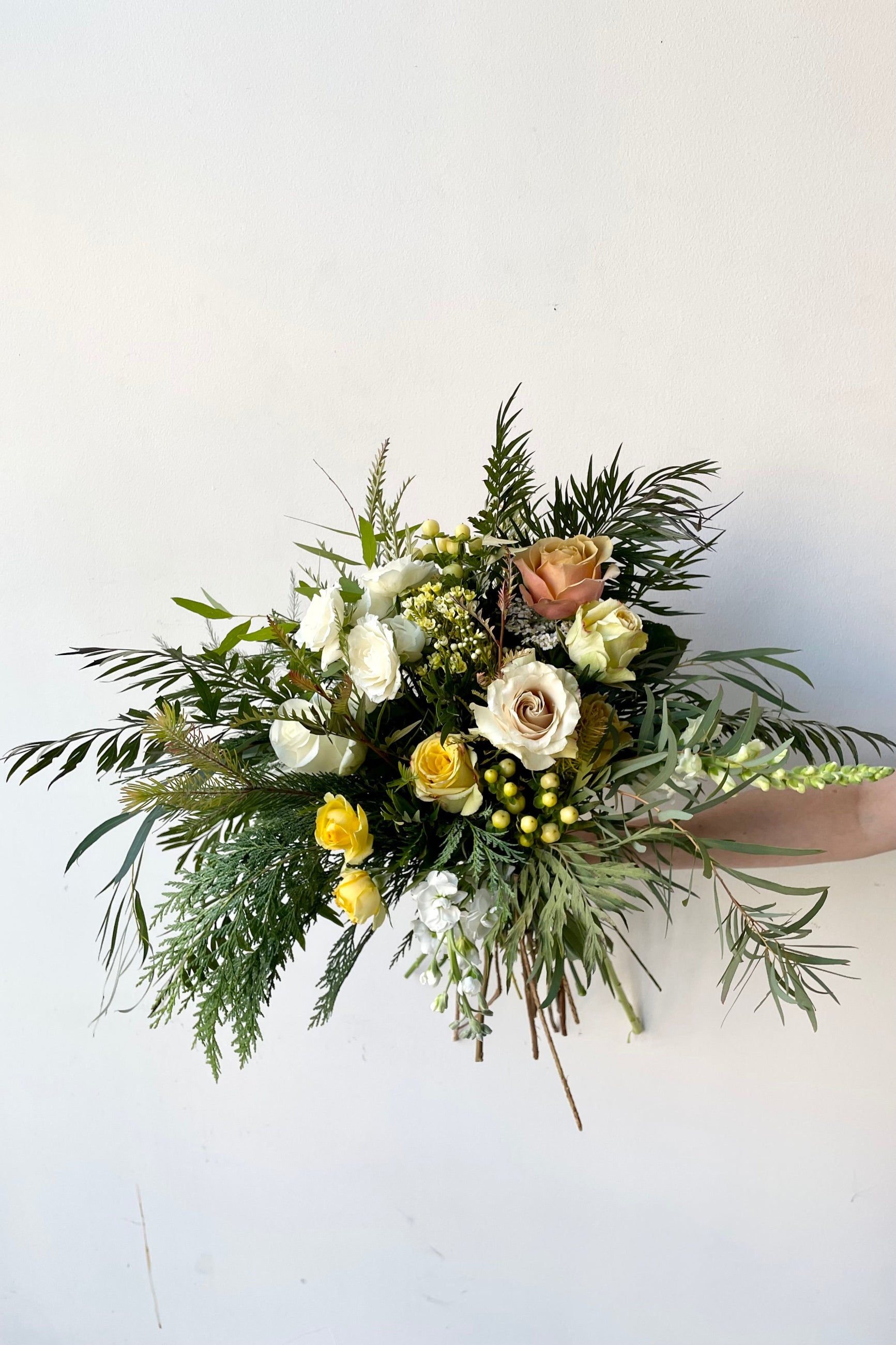 Floral Arrangement Eggnog