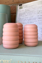 Petite pastel Ribbed Vase Peach