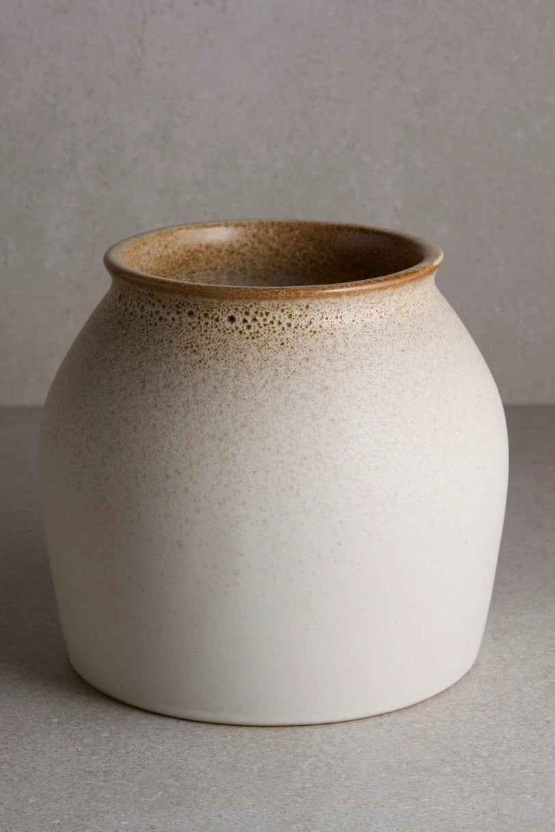 Classic Medium Vase